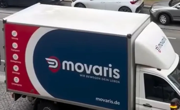MOVARIS-Umzugs-LKW im Einsatz